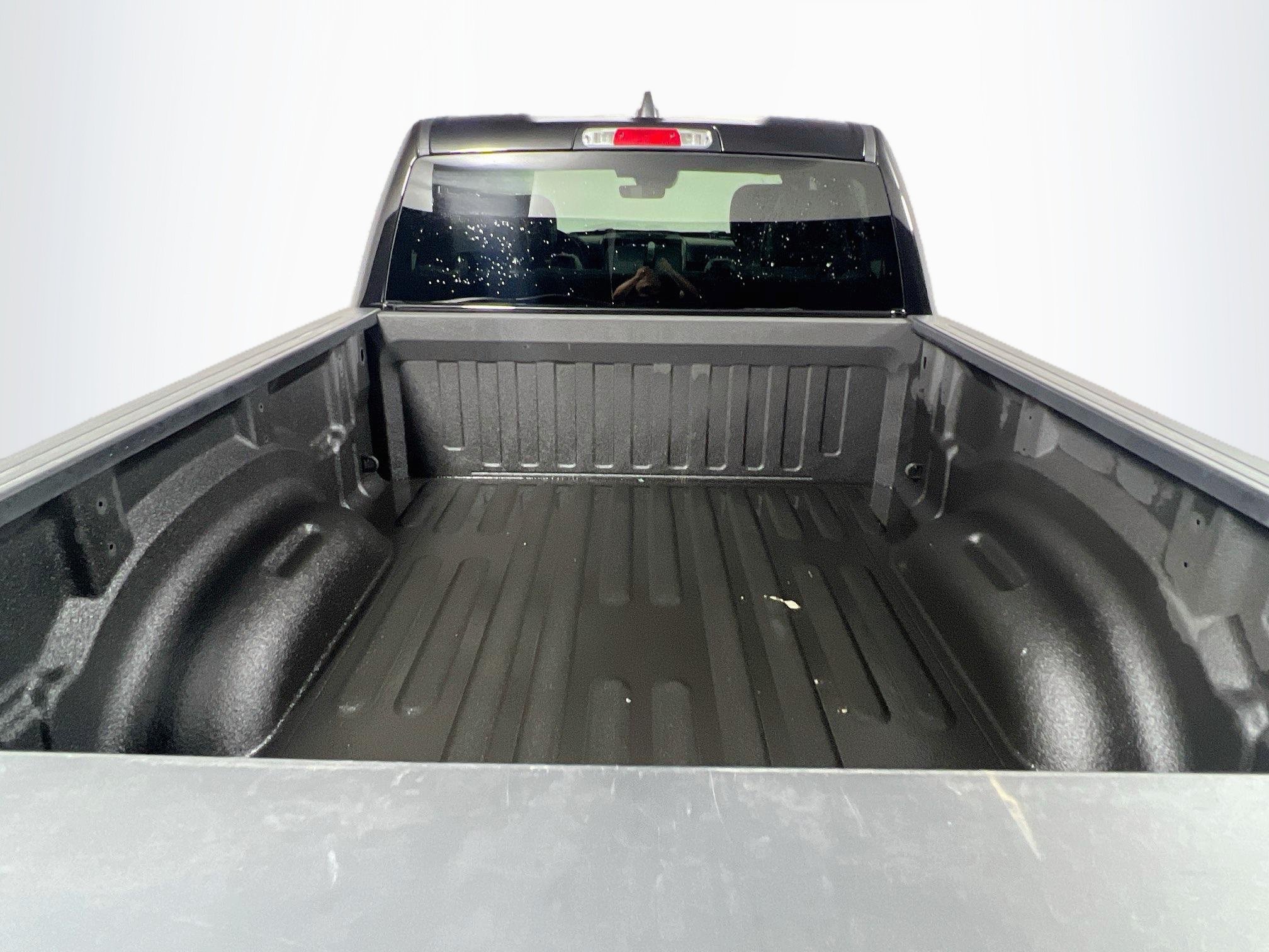 Used 2025 RAM 1500 Tradesman RWD image 33