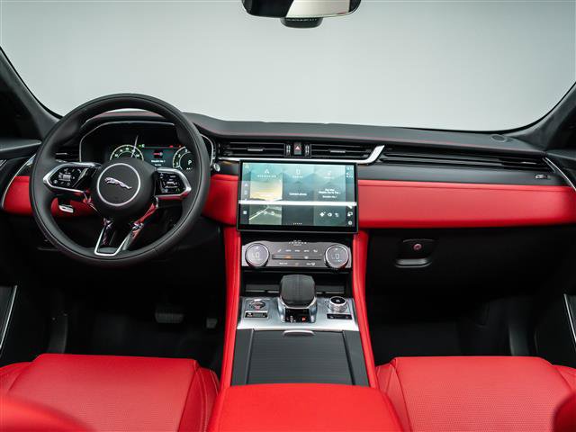 New 2026 Jaguar F-PACE R-Dynamic S AWD/4WD image 18