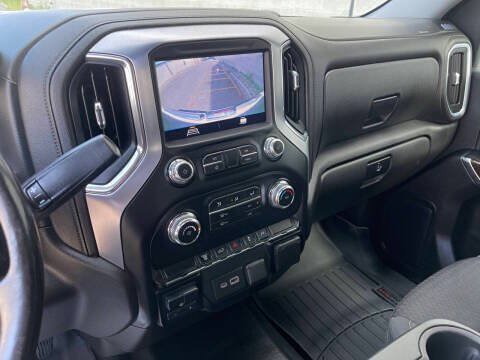 Used 2021 GMC Sierra 3500 SLE w/ Remote Start Package AWD/4WD image 19