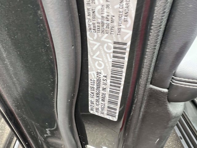 Used 2022 Jeep Grand Cherokee L Limited image 17