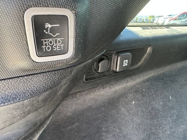 Used 2022 Jeep Grand Cherokee Summit AWD/4WD image 13