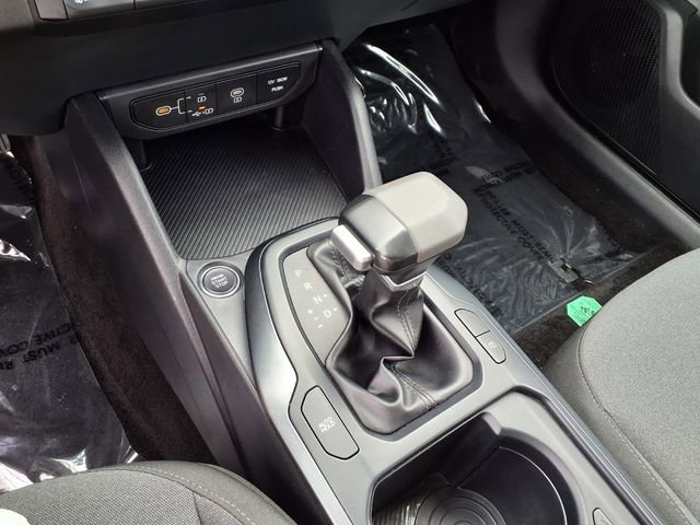 Used 2025 Kia K4 FWD image 23
