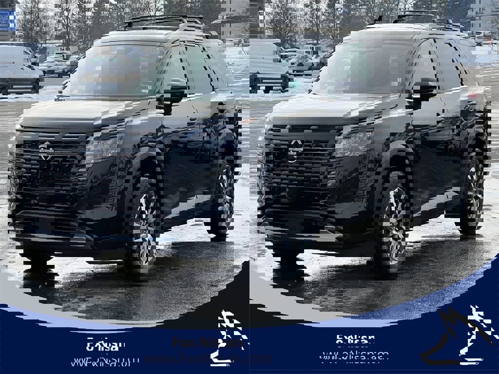 New 2026 Nissan Pathfinder SL