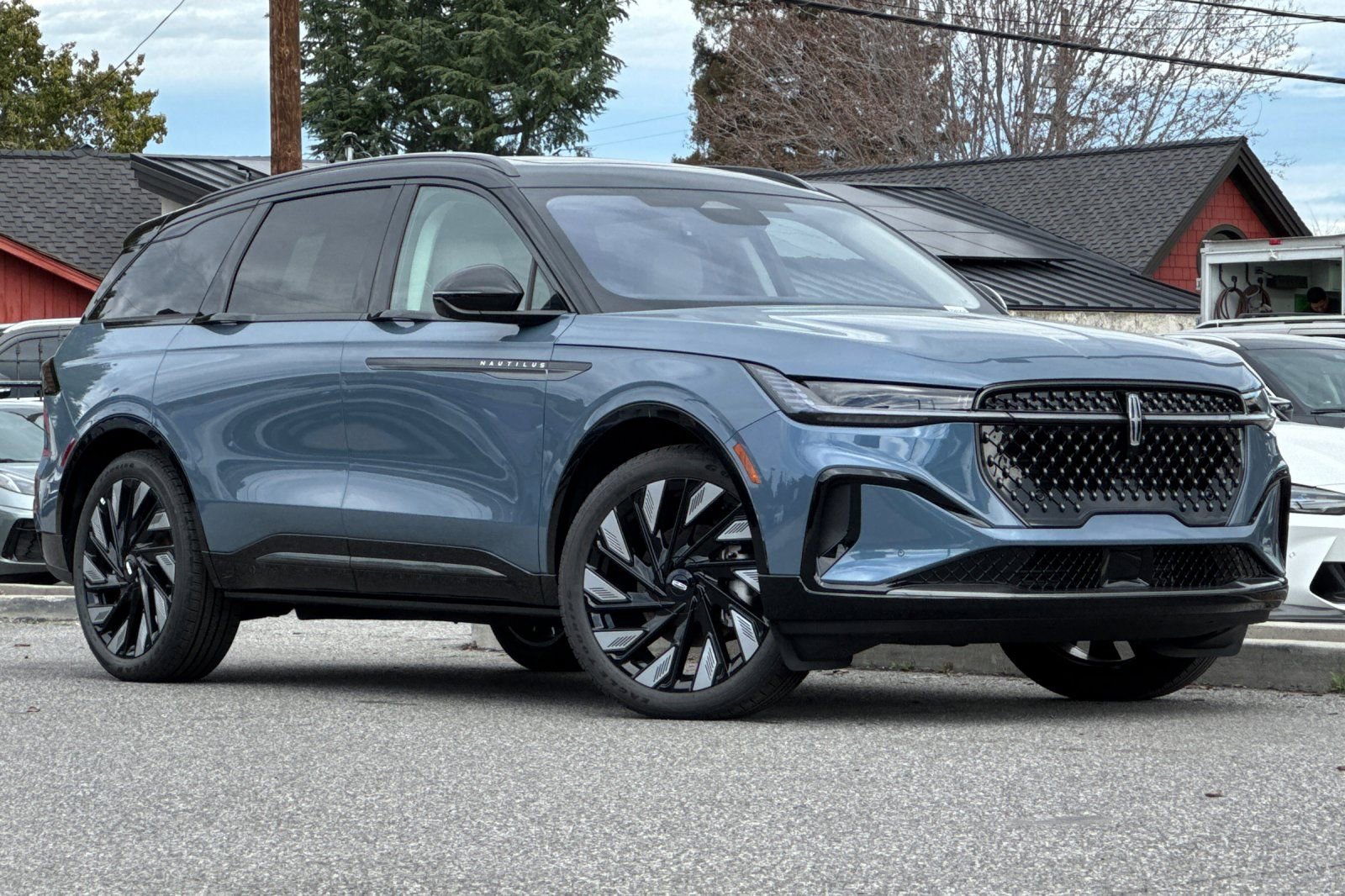 New 2026 Lincoln Nautilus Reserve image 2