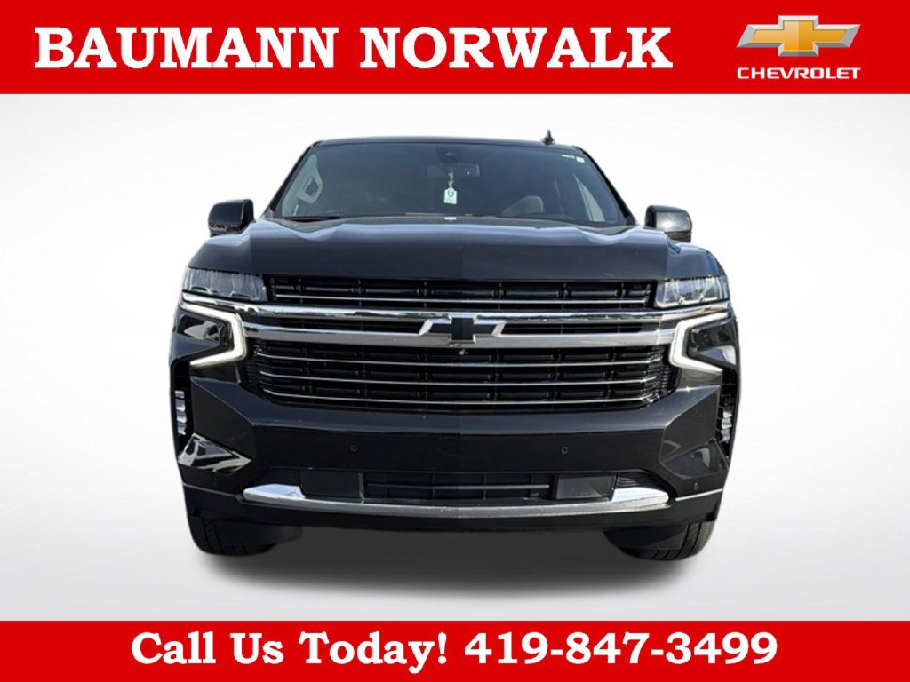Used 2021 Chevrolet Tahoe LT w/ LT Signature Package AWD/4WD image 3