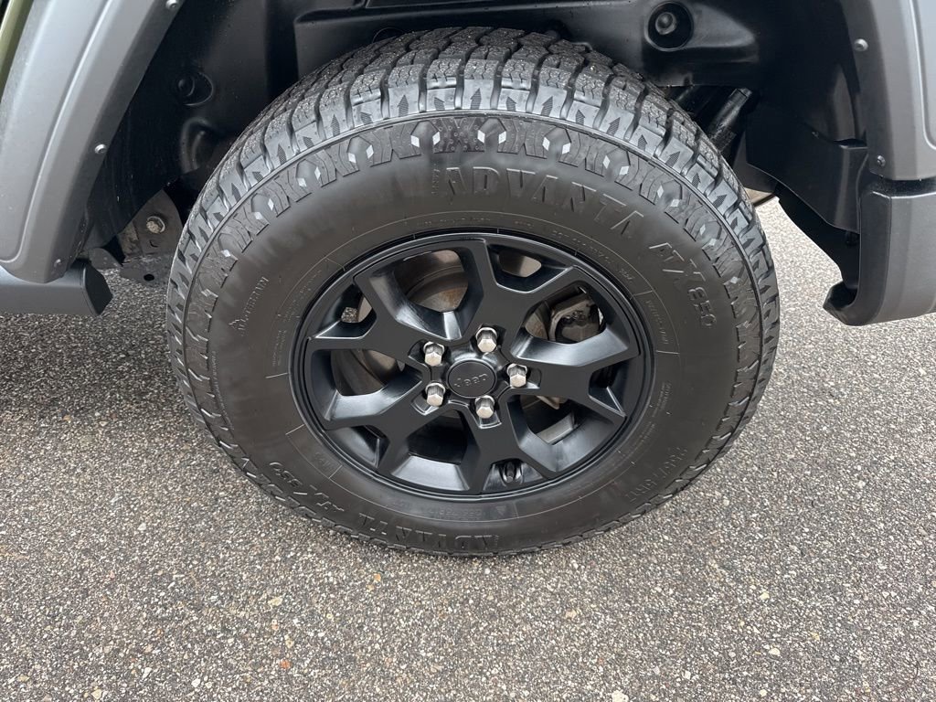 Used 2021 Jeep Wrangler Unlimited Sport AWD/4WD image 9