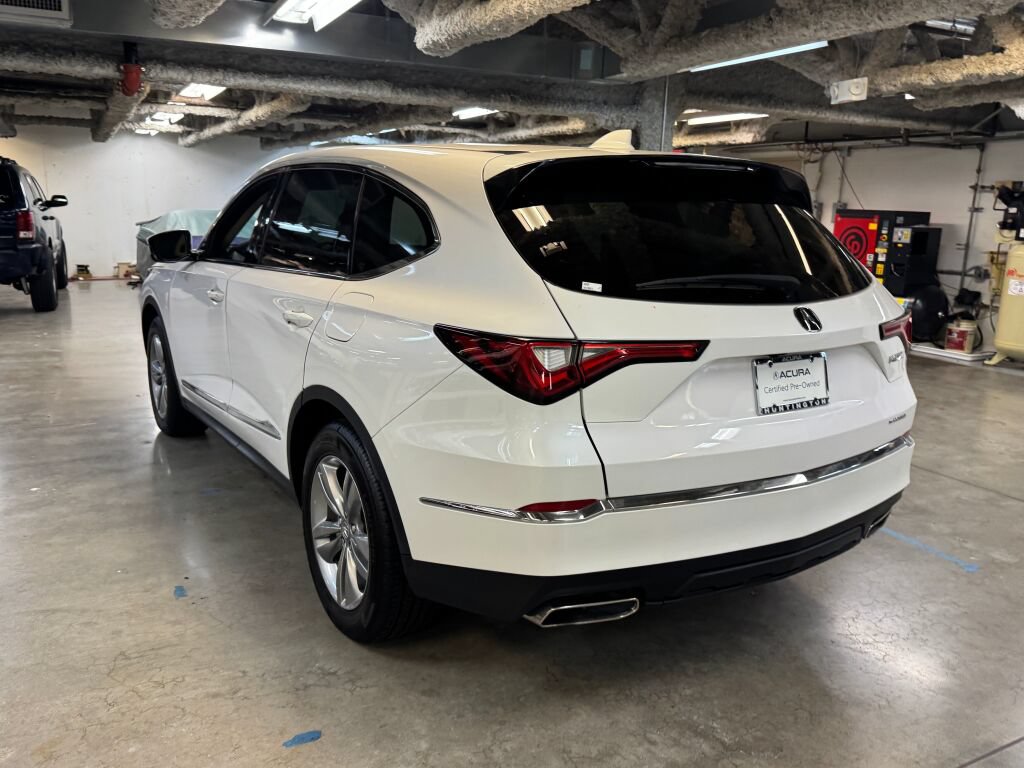 Certified 2023 Acura MDX SH-AWD image 9