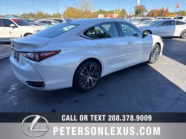 Used 2023 Lexus ES 300h w/ Premium Package FWD image 6