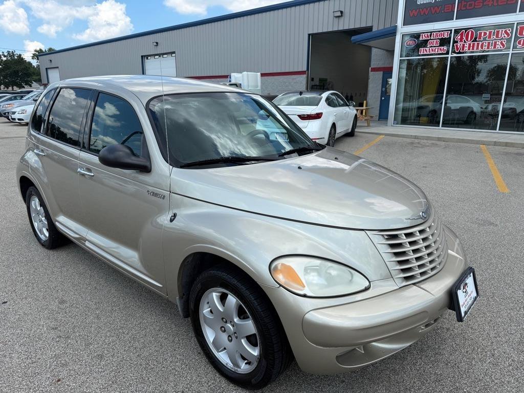 Used 2005 Chrysler PT Cruiser Limited FWD image 3