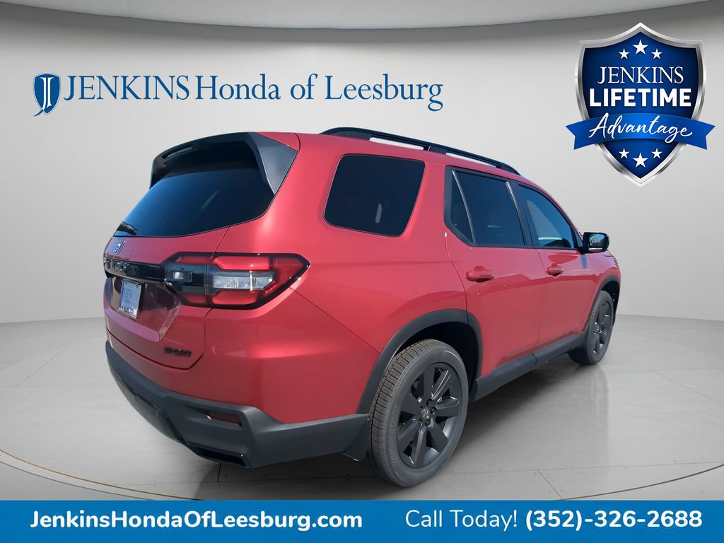New 2026 Honda Pilot Sport image 3