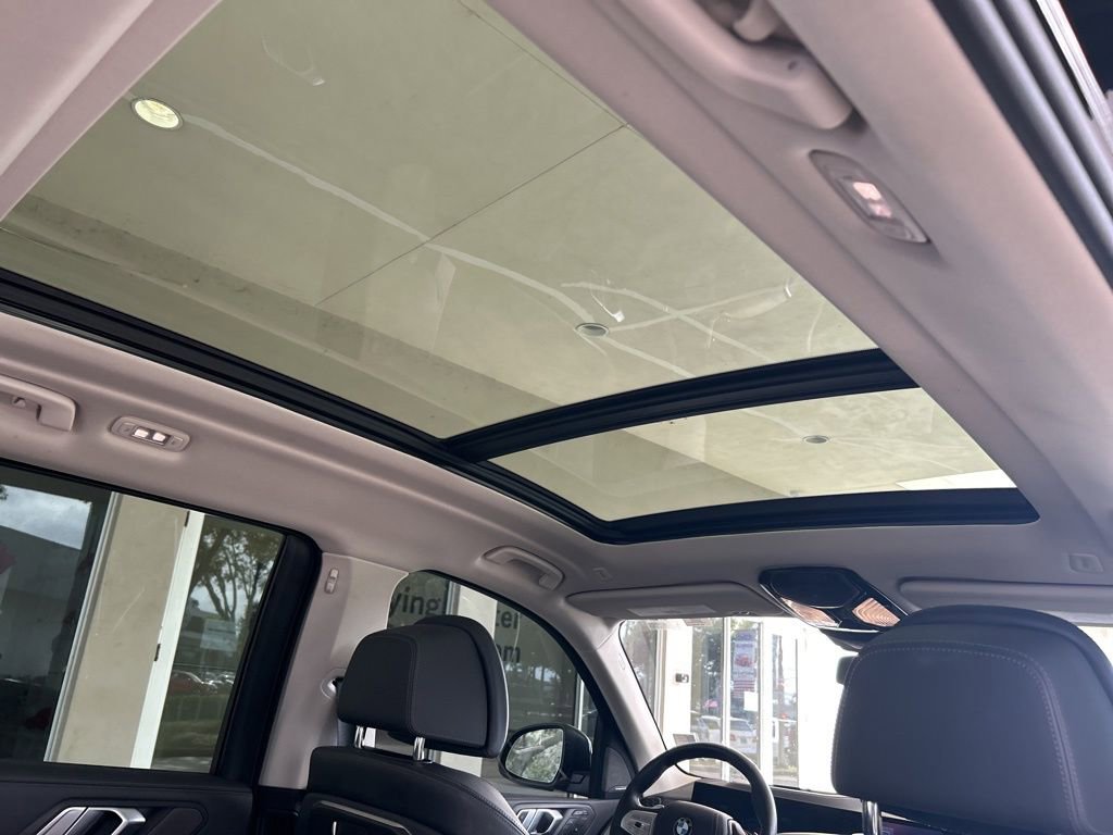 Used 2025 BMW X7 xDrive40i image 35