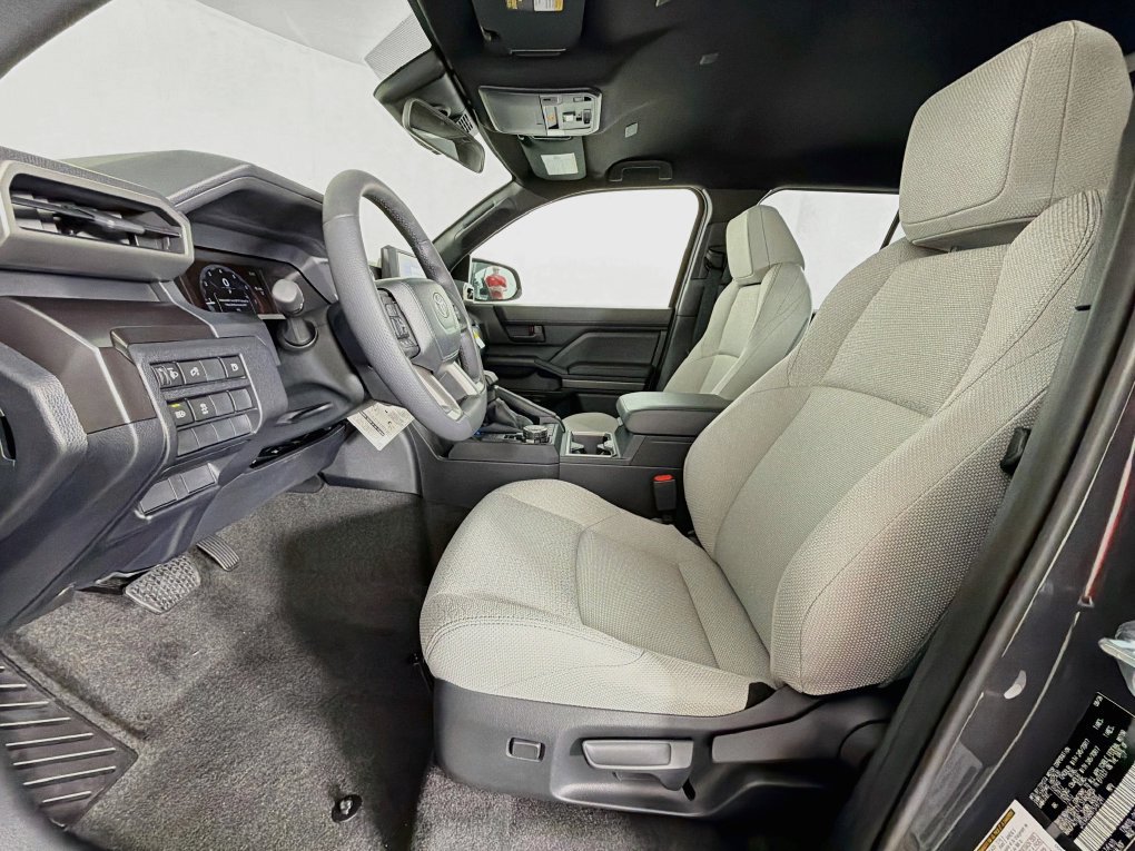 New 2026 Toyota 4Runner SR5 AWD/4WD image 11