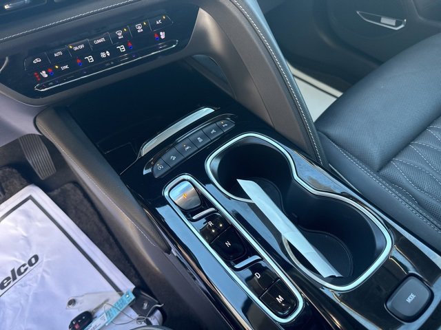 Used 2021 Buick Envision Avenir w/ Technology Package II image 19