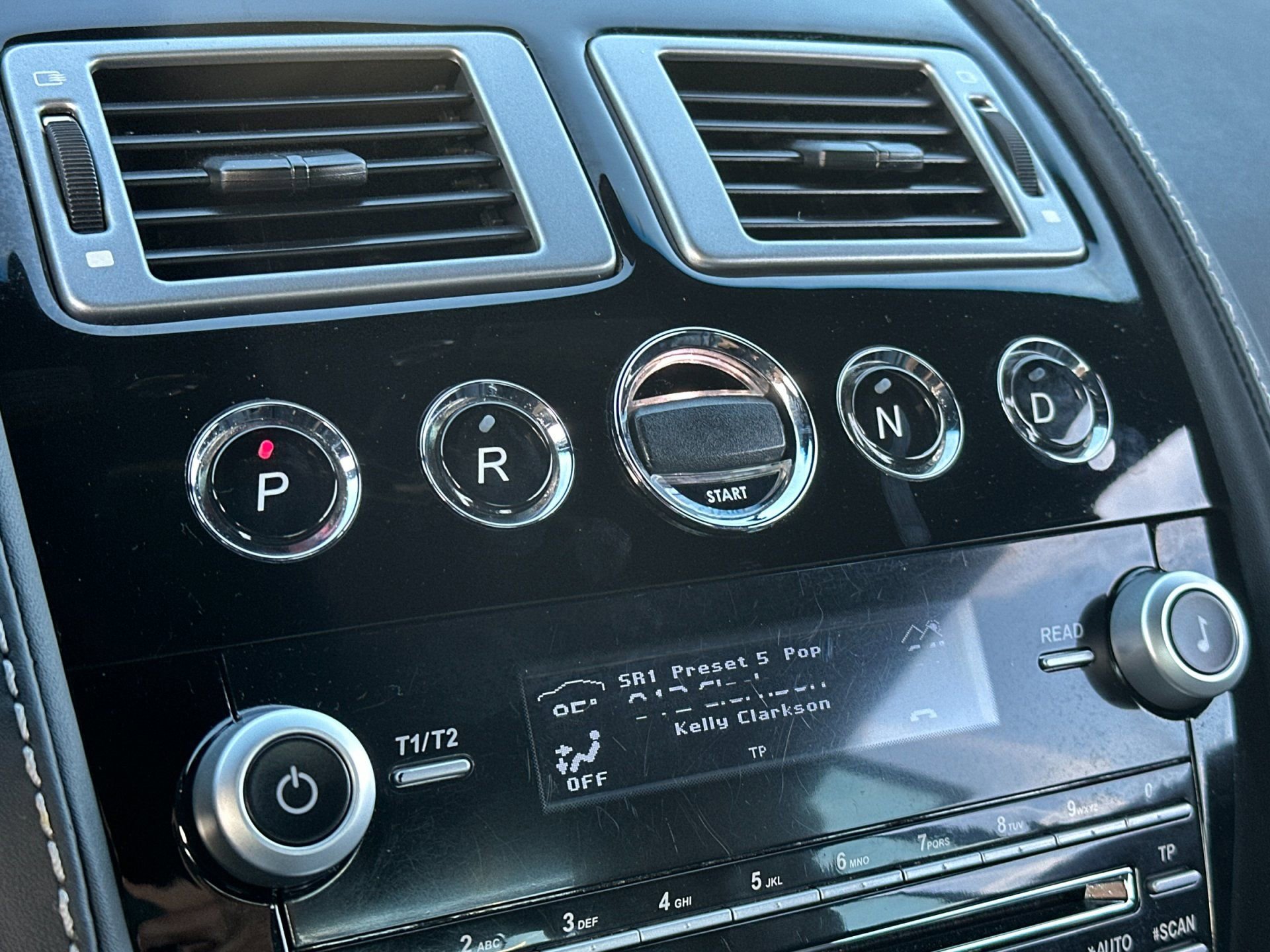 Used 2011 Aston Martin DBS Carbon Black image 22