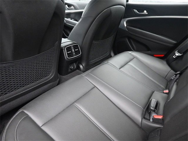 Used 2023 Genesis G70 2.0T image 19