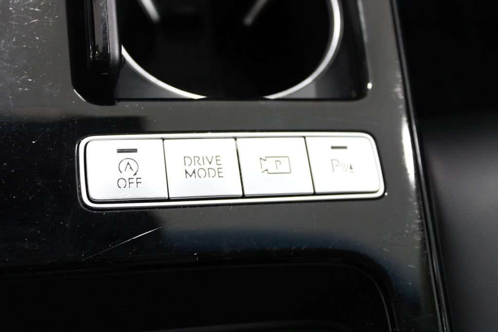Used 2025 Genesis G80 2.5T AWD/4WD image 41