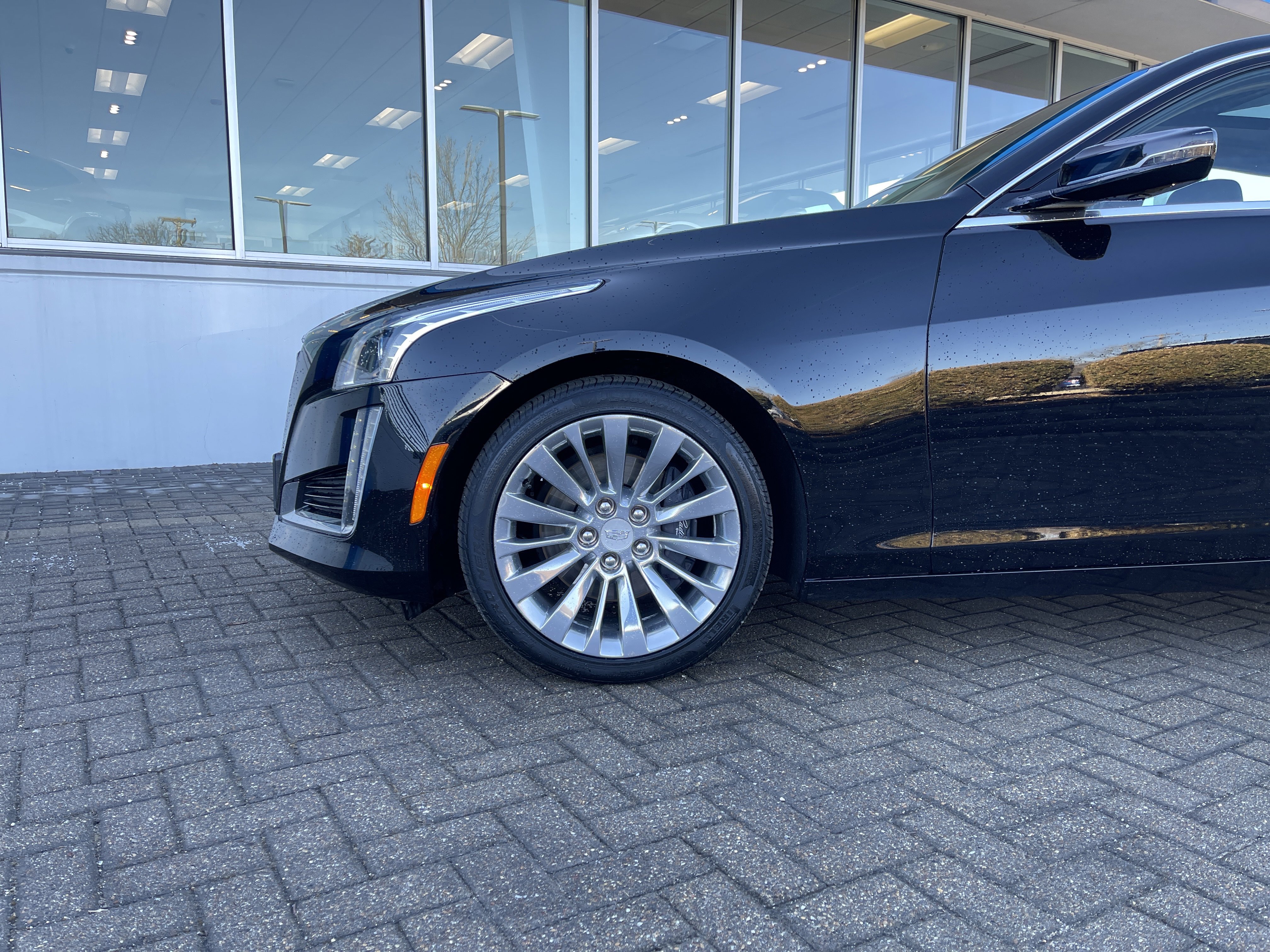 Used 2019 Cadillac CTS Luxury image 10