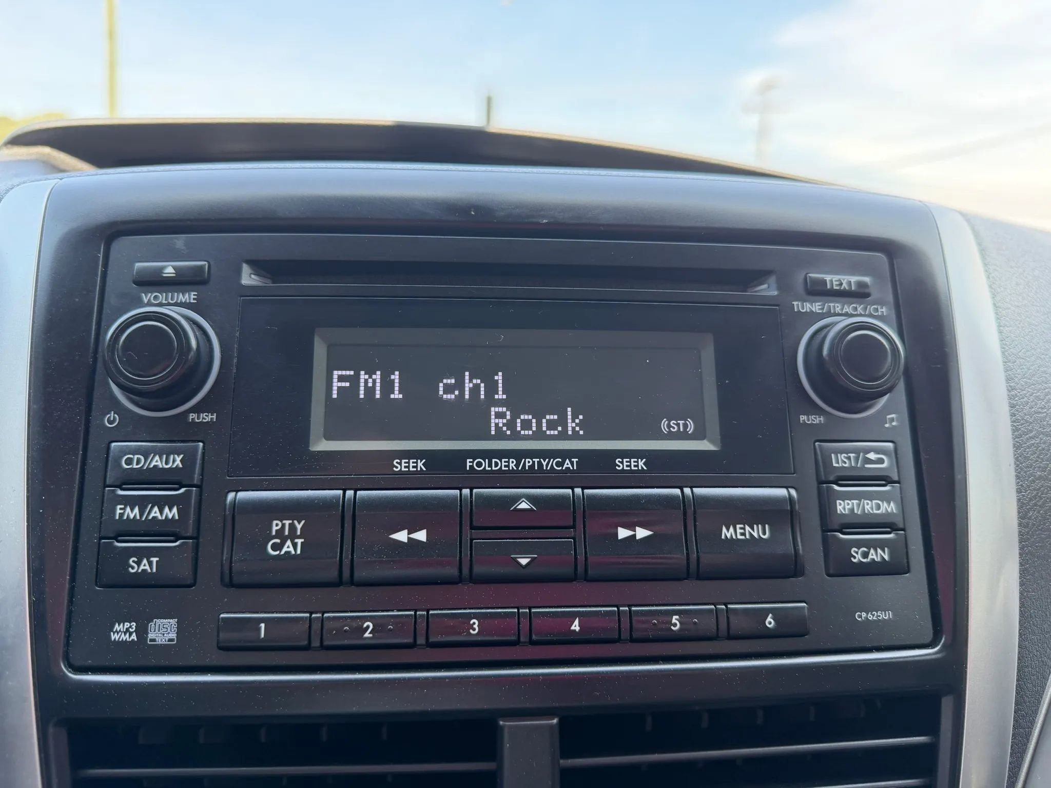 Used 2013 Subaru Forester 2.5X image 17