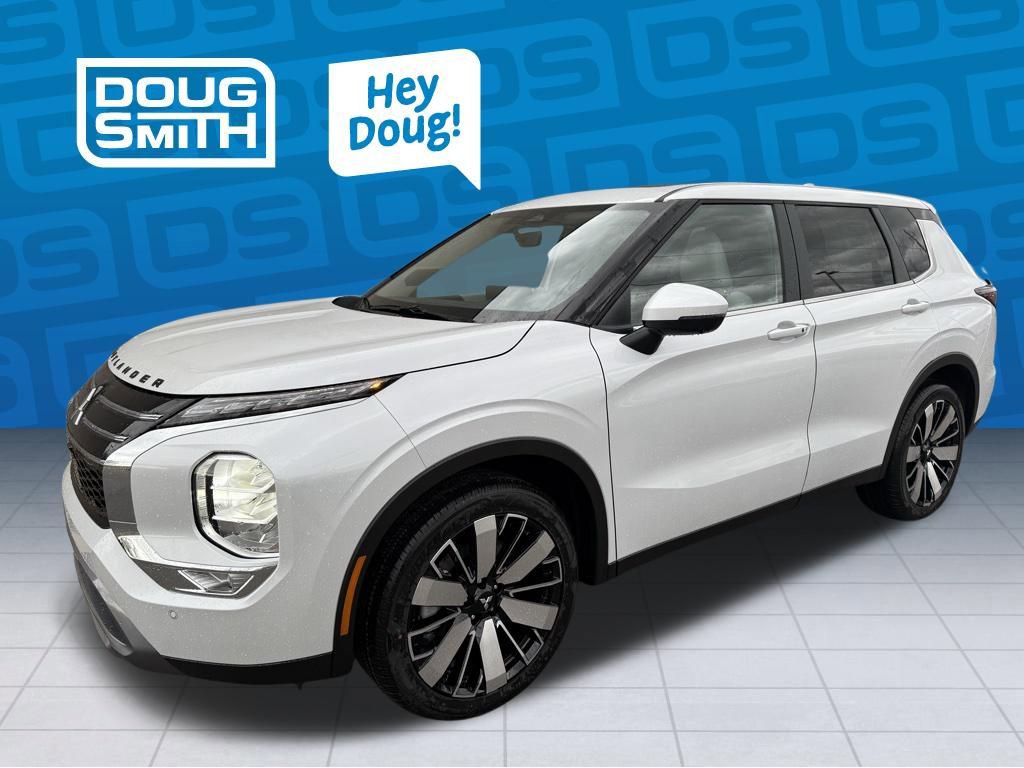 New 2026 Mitsubishi Outlander SE image 1