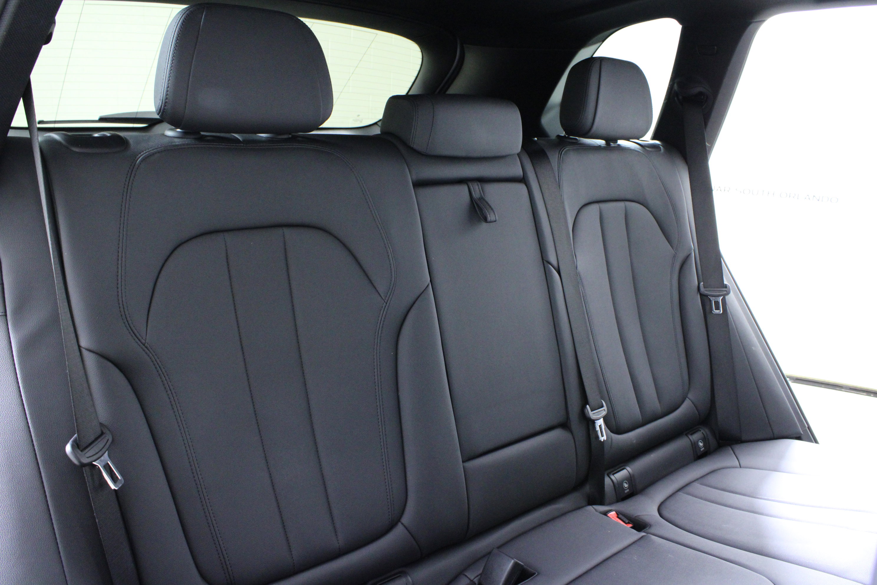 Used 2020 BMW X5 sDrive40i w/ Premium Package image 15