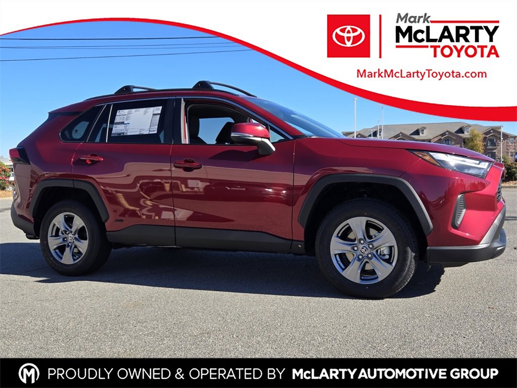New 2025 Toyota RAV4 XLE