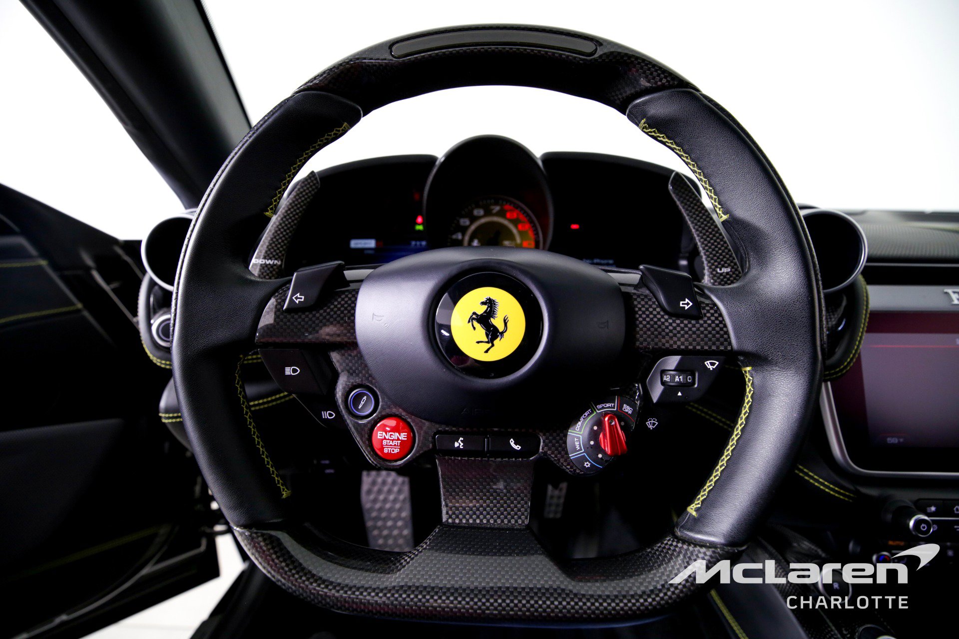 Used 2018 Ferrari GTC4Lusso T image 14