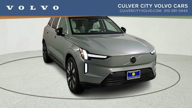 New 2026 Volvo EX90 Plus
