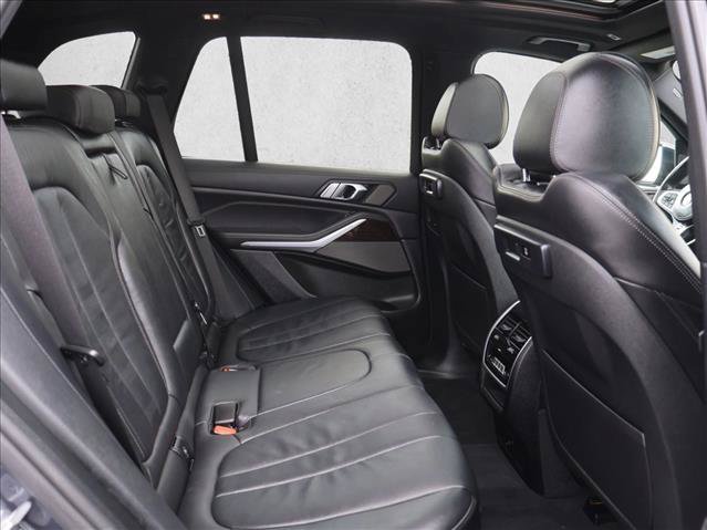 Used 2020 BMW X5 xDrive40i w/ M Sport Package AWD/4WD image 26