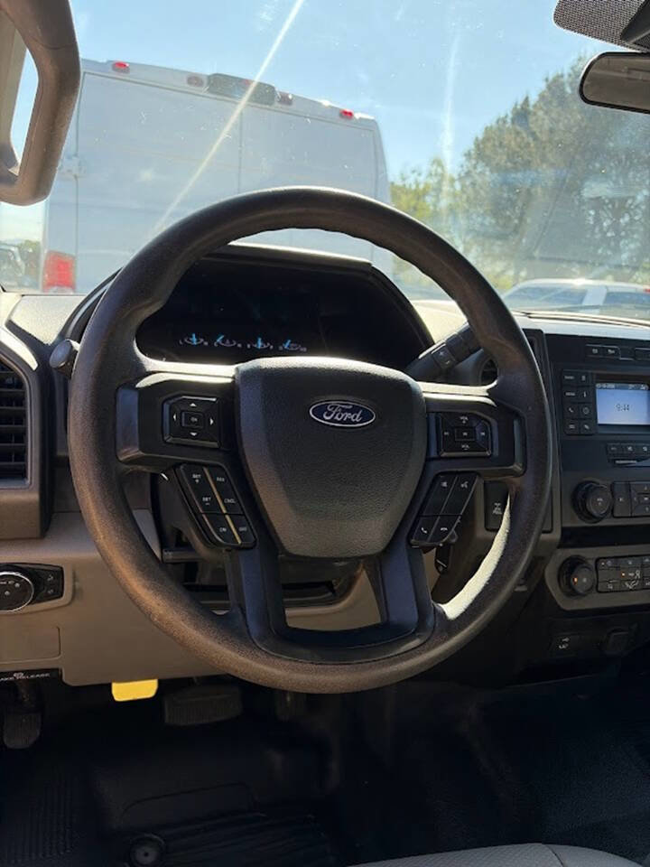 Used 2022 Ford F250 XL w/ Power Equipment Group image 13