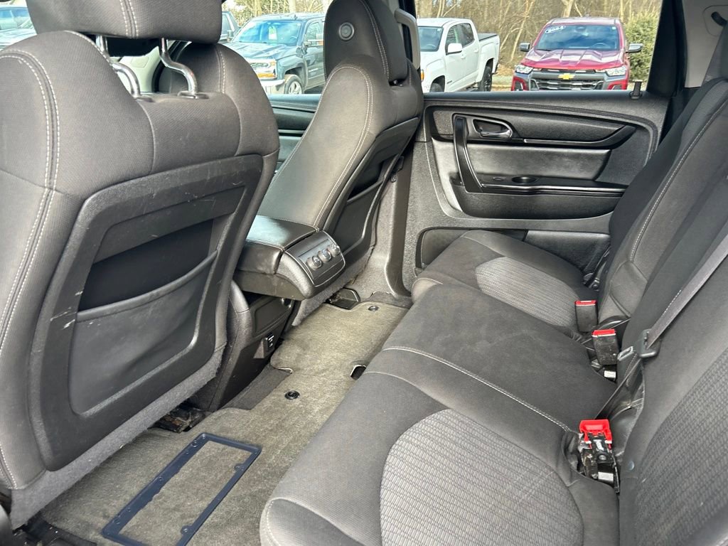 Used 2015 Chevrolet Traverse LT image 13