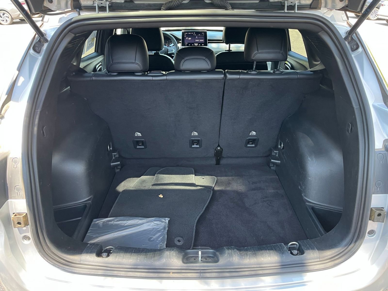 Used 2025 Jeep Compass Limited AWD/4WD image 32