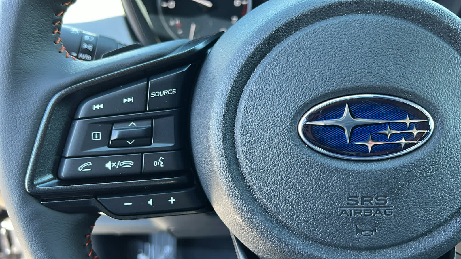 New 2026 Subaru Crosstrek 2.5i Limited w/ Crosstrek Mirror Package AWD/4WD image 18