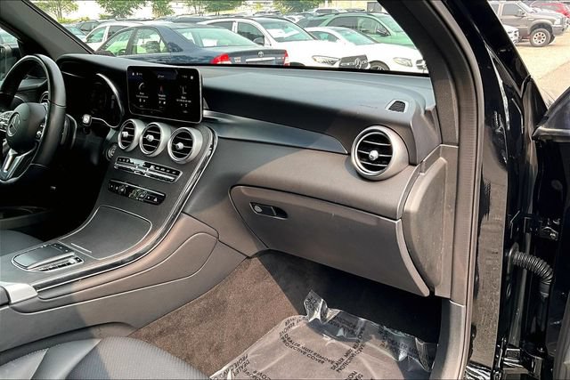Certified 2022 Mercedes-Benz GLC 300 4MATIC w/ Multimedia Package Lite image 15