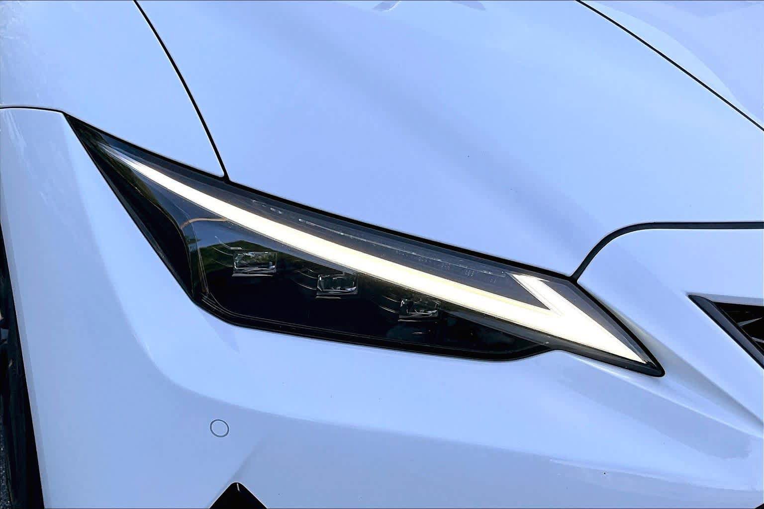 Used 2023 Lexus IS 500 w/ Accessory Package RWD image 28