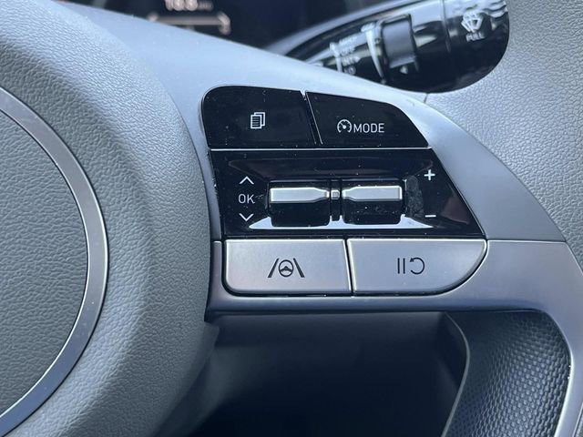 Certified 2021 Hyundai Elantra SEL w/ Cargo Package FWD image 26