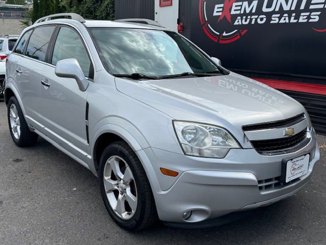 Used 2014 Chevrolet Captiva Sport LTZ FWD image 5