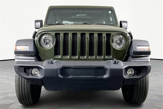 Used 2022 Jeep Wrangler Unlimited Sport image 2