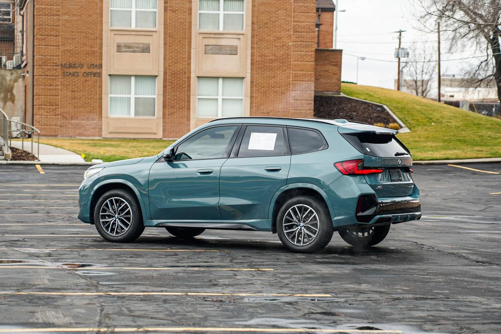 Used 2024 BMW X1 xDrive28i w/ Premium Package image 7