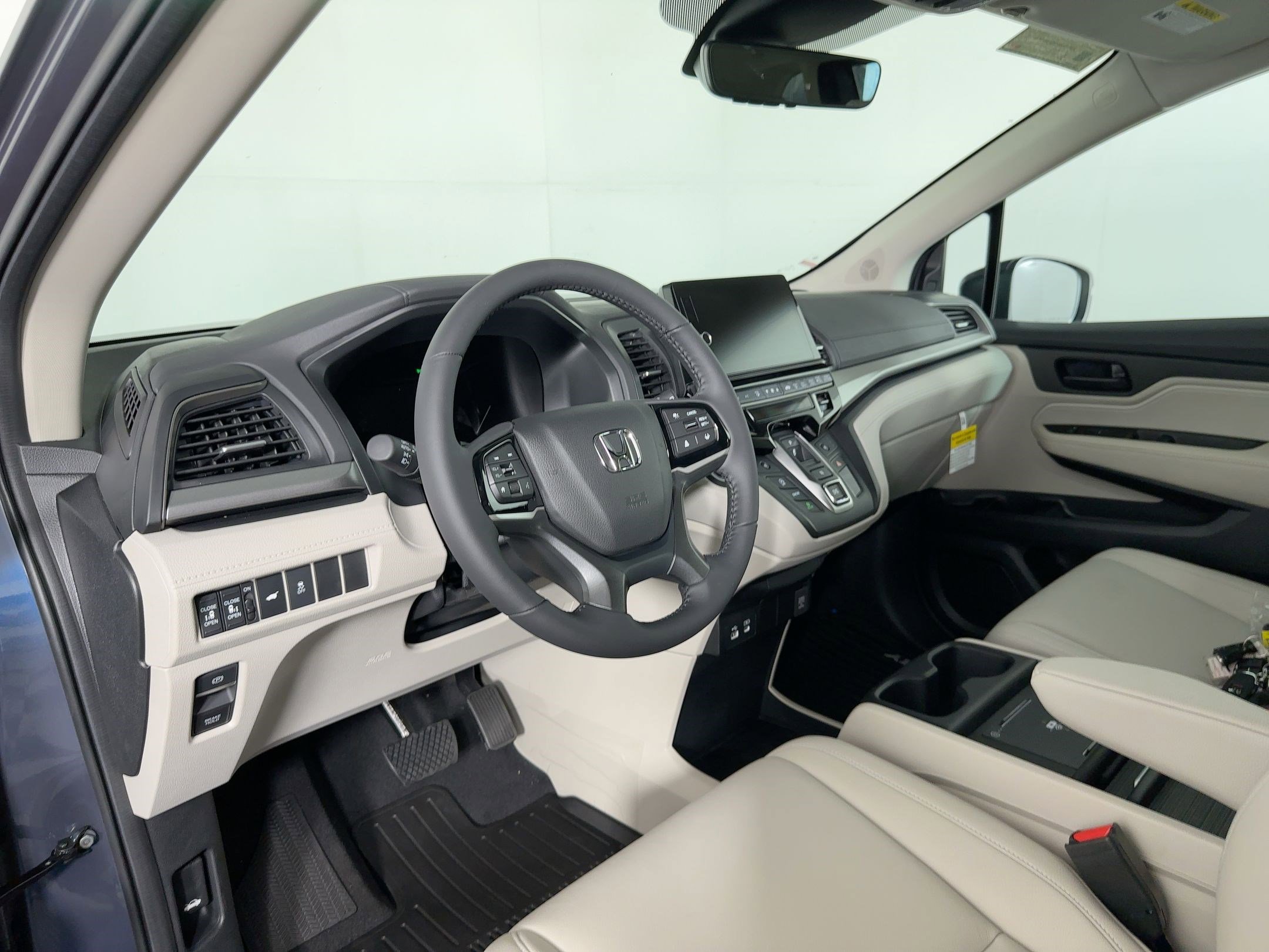 New 2026 Honda Odyssey EX-L image 4