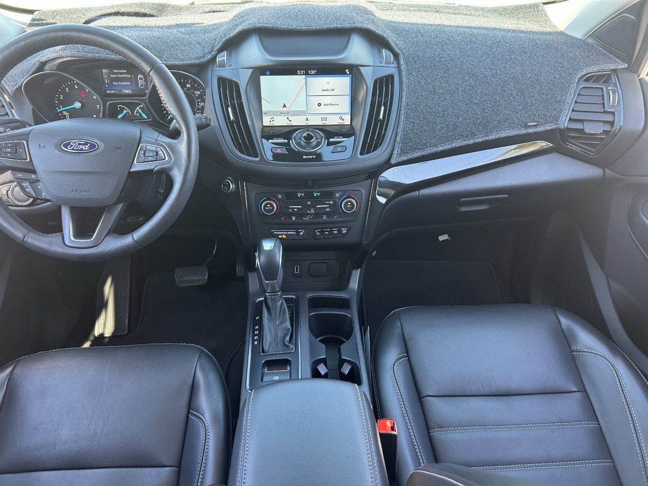 Used 2019 Ford Escape Titanium AWD/4WD image 17