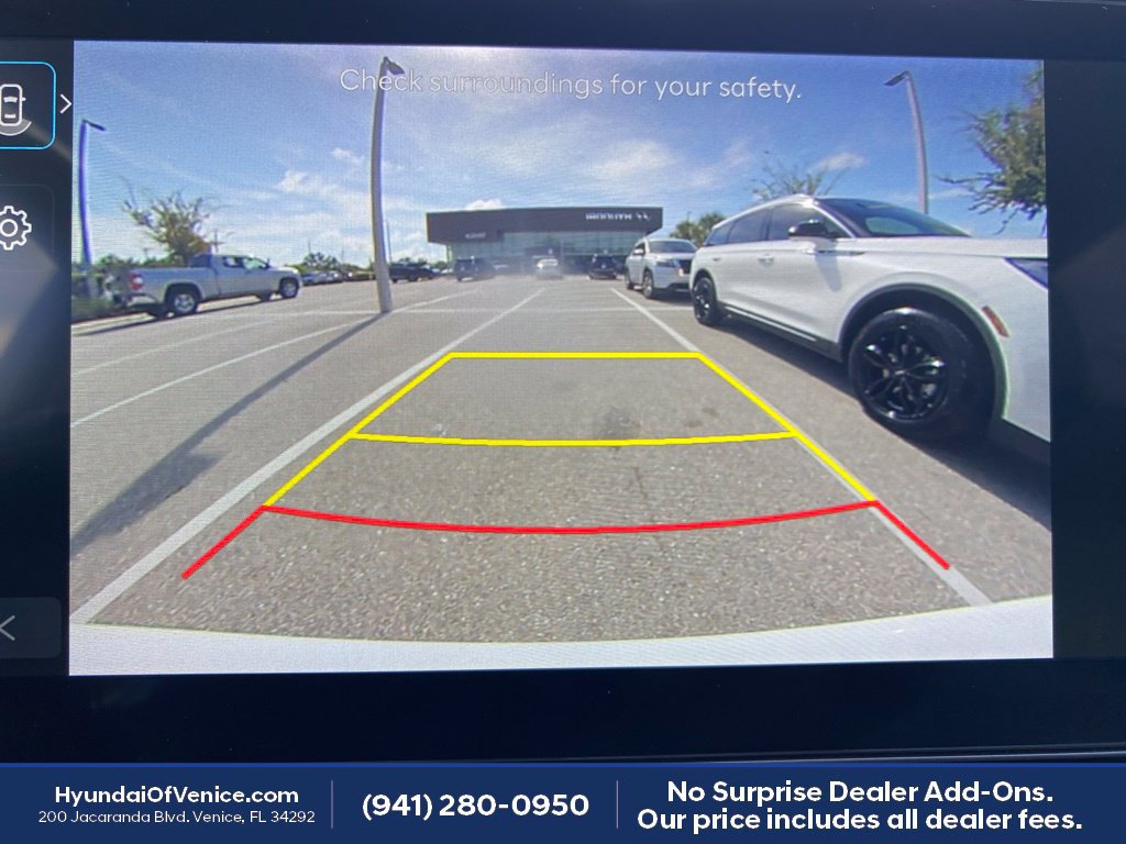 Certified 2026 Hyundai Santa Fe SE FWD image 4