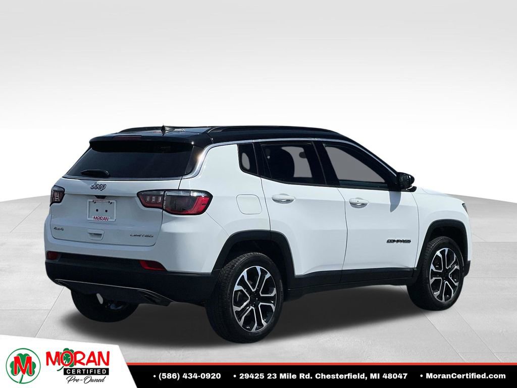 Used 2023 Jeep Compass Limited w/ Sun and Sound Group AWD/4WD image 5