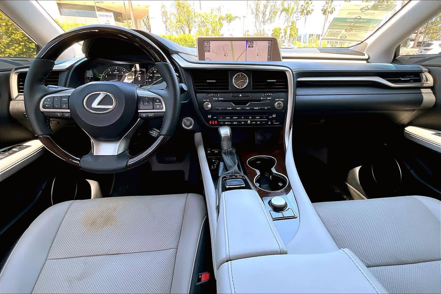 Used 2017 Lexus RX 350 FWD w/ Premium Package image 14