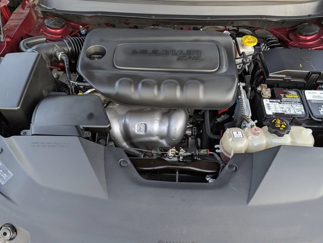 Used 2019 Jeep Cherokee Latitude w/ Popular Appearance Group FWD image 33