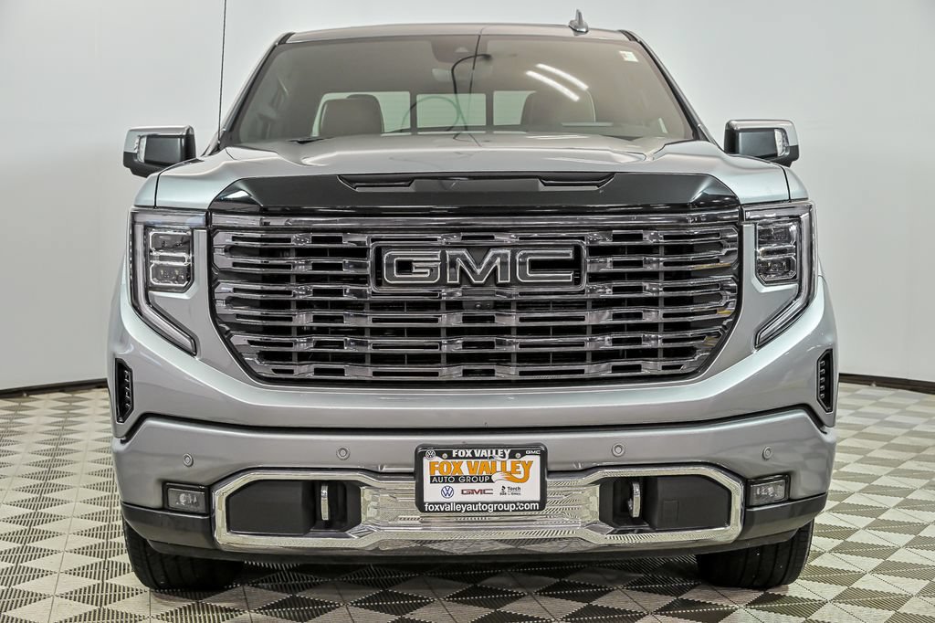 Used 2025 GMC Sierra 1500 Denali Ultimate AWD/4WD image 4