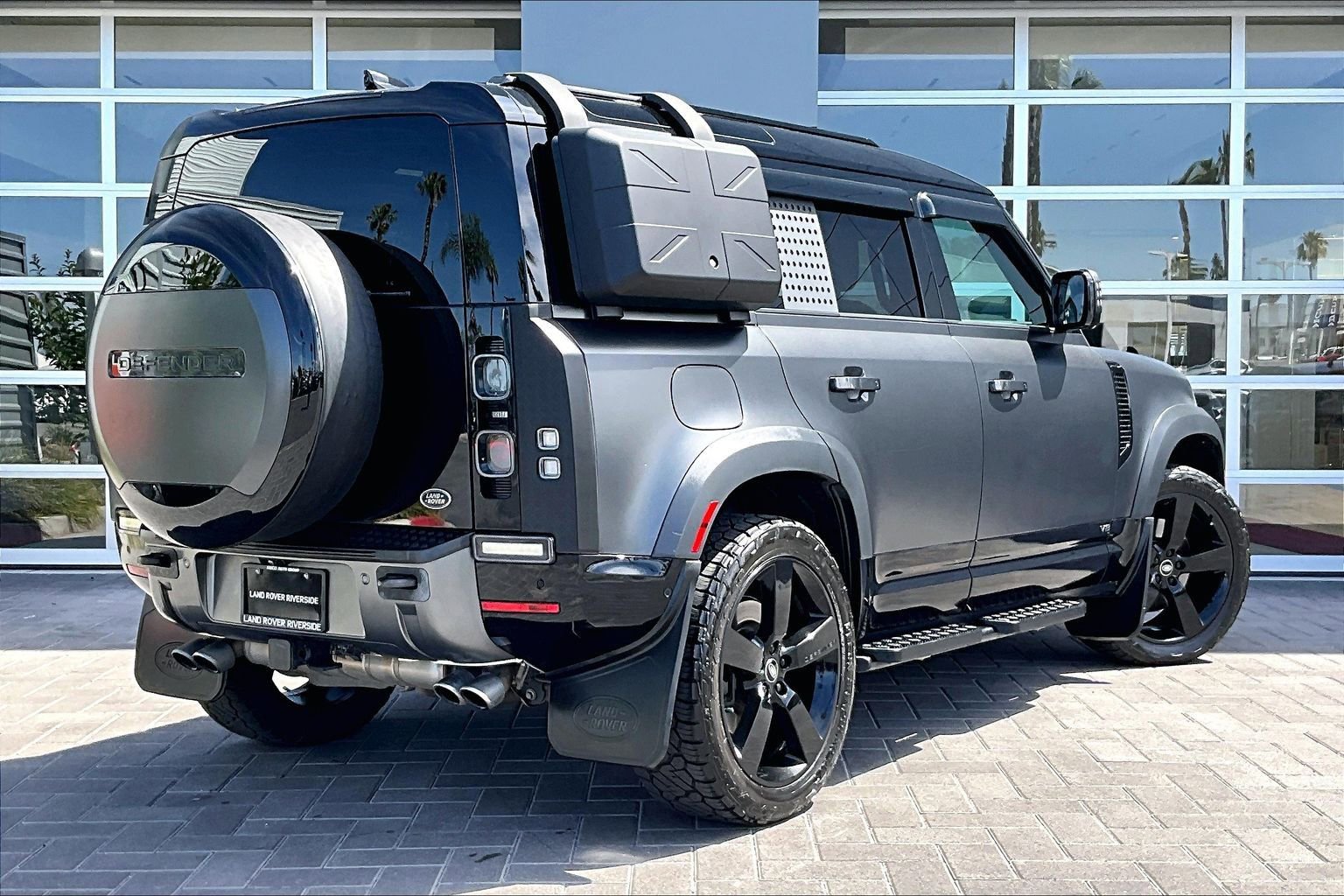 Certified 2023 Land Rover Defender 110 Carpathian Edition AWD/4WD image 13