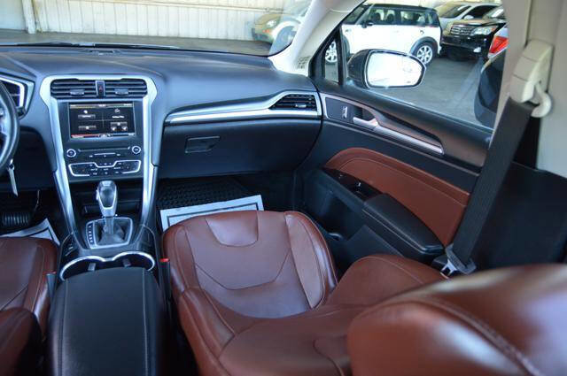 Used 2016 Ford Fusion SE w/ Equipment Group 202A image 47