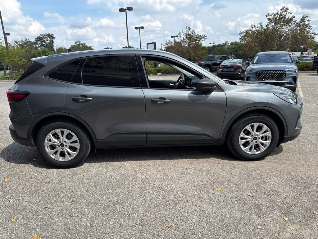 Used 2025 Ford Escape Active w/ Active Premium Tech Pack FWD image 13