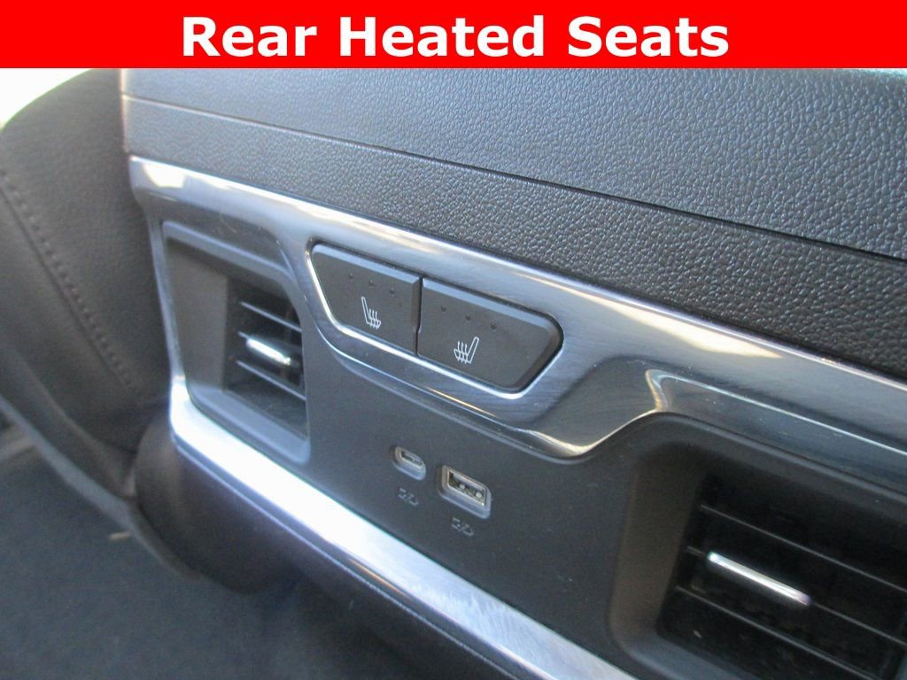 Used 2024 GMC Sierra 3500 Denali w/ Denali Reserve Package image 25