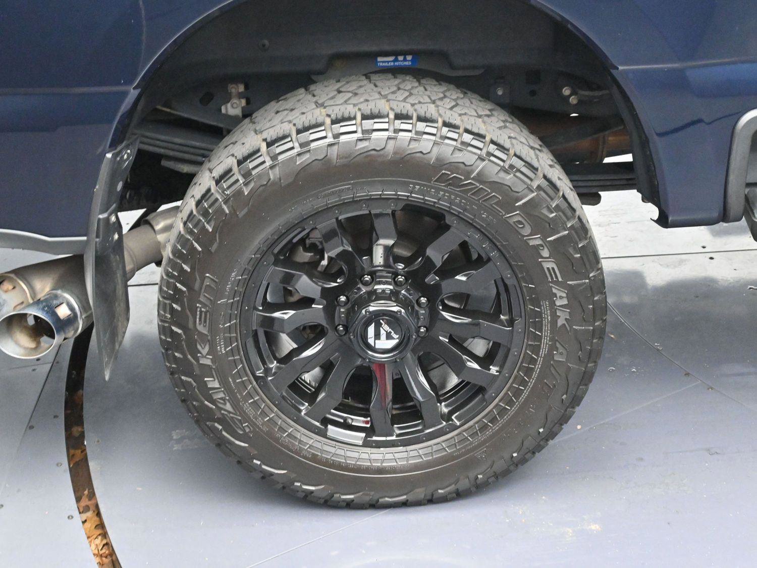 Used 2023 Ford F350 Platinum image 34